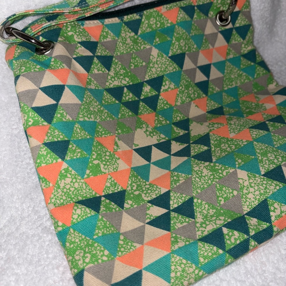 KAVU Green Patterned Women's Bag - Picture 5 of 13